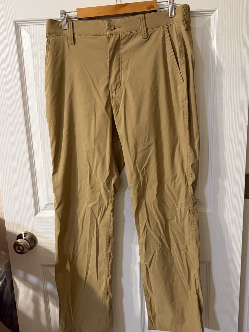 Eddie Bauer Men’s 32x34 Khaki Moisture Wicking Pants